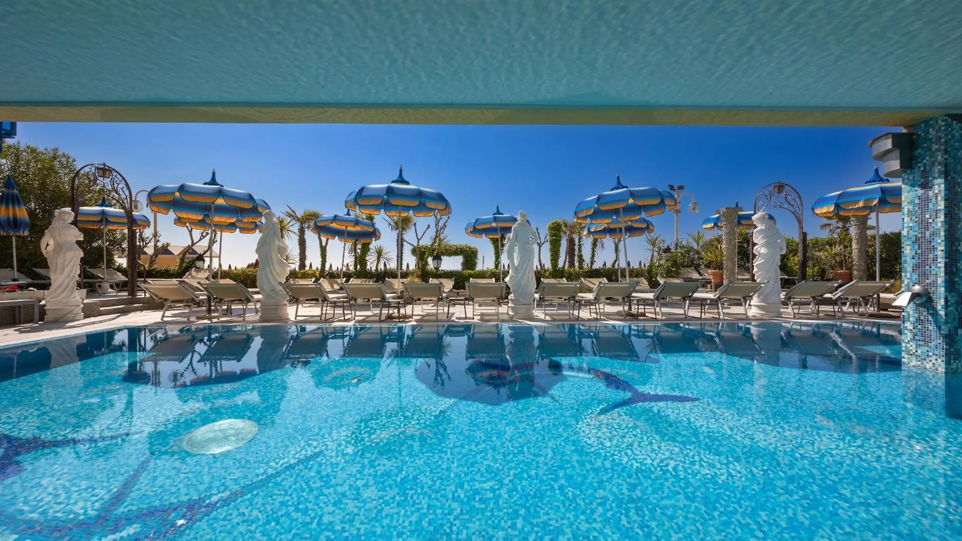 לידו די ג'סולו Hotel Napoleon  לידו די ג'סולו